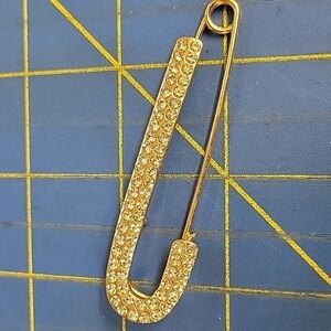 Rhinestone Gold Tone 3" Pin